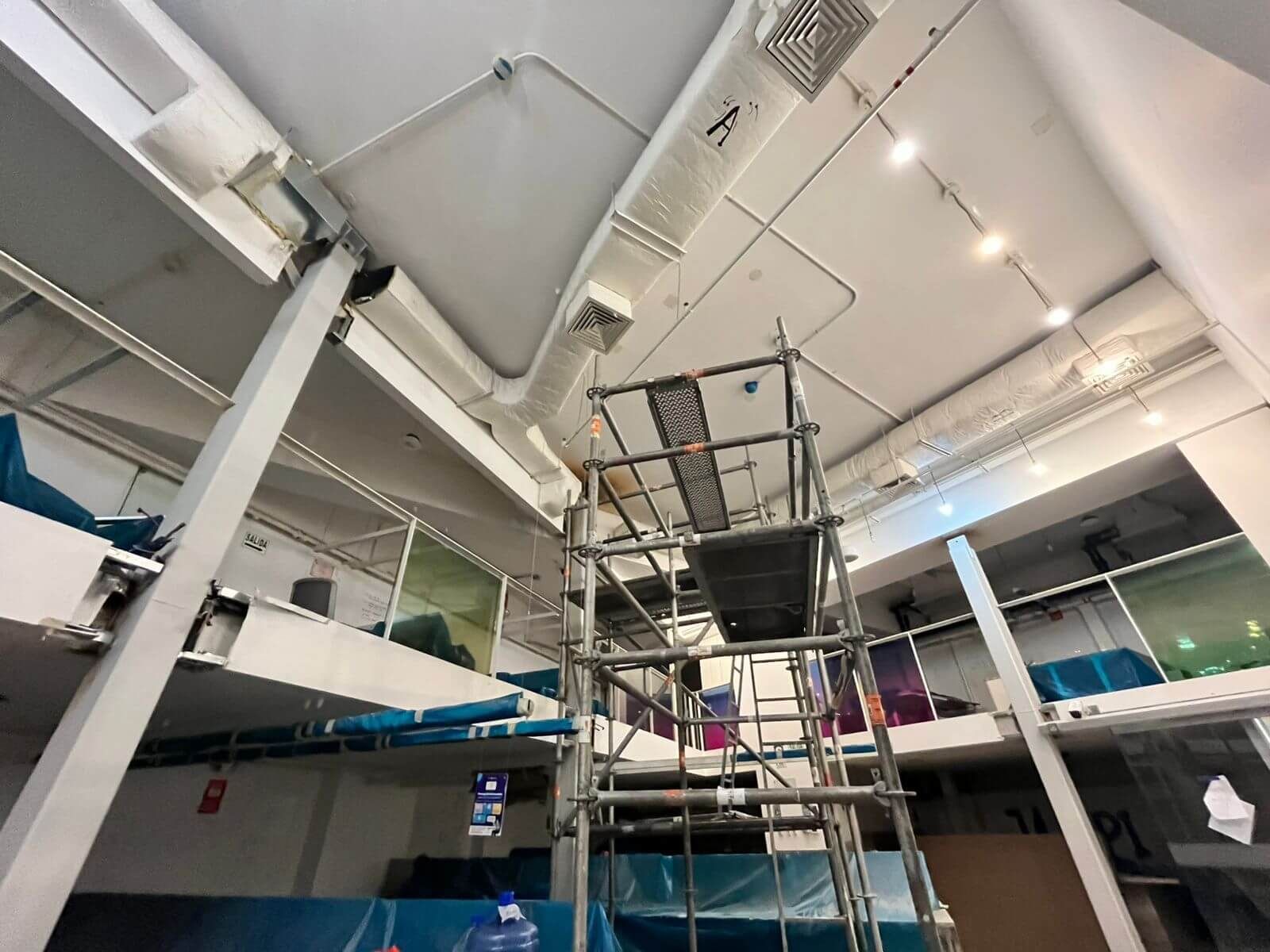 Reforzamiento estructural de oficinas Punta del Este Real Plaza Salaverry